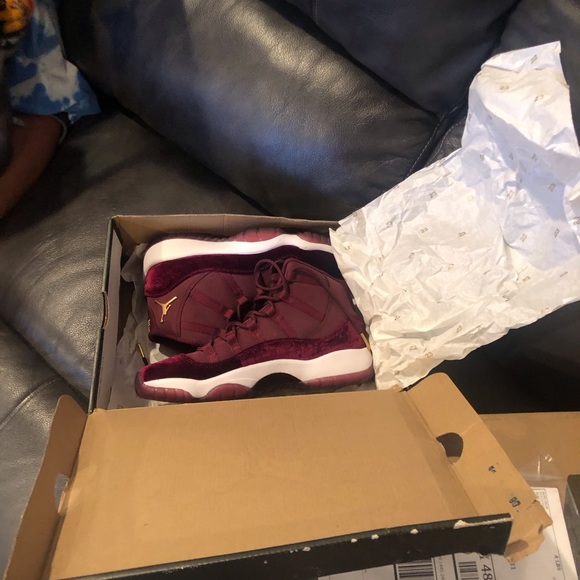 Jordan Red Velvet Retro 11s Brand new in box. - Picture 5 of 5